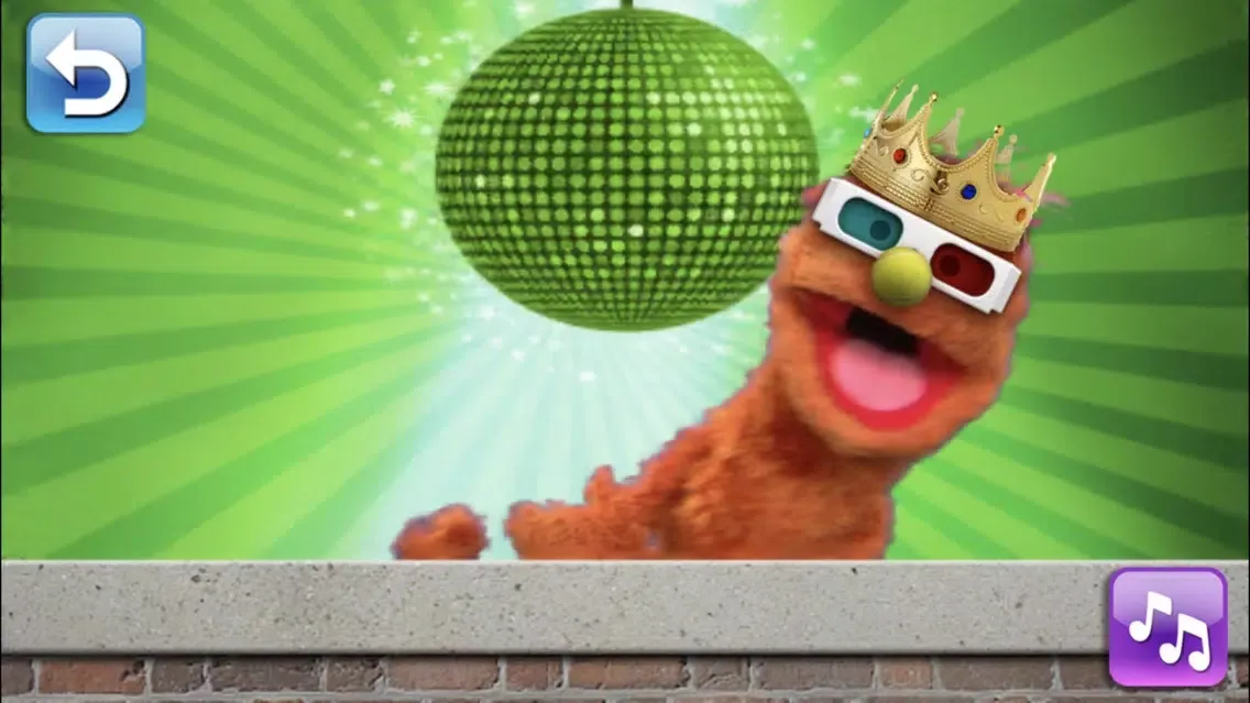 Elmo's Monster Maker Screenshots