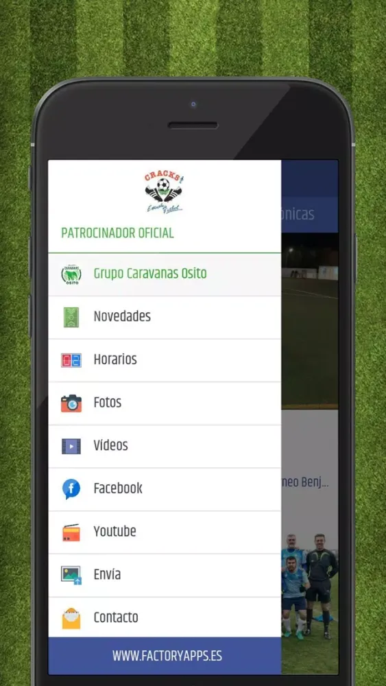 CF CRACKS Screenshots