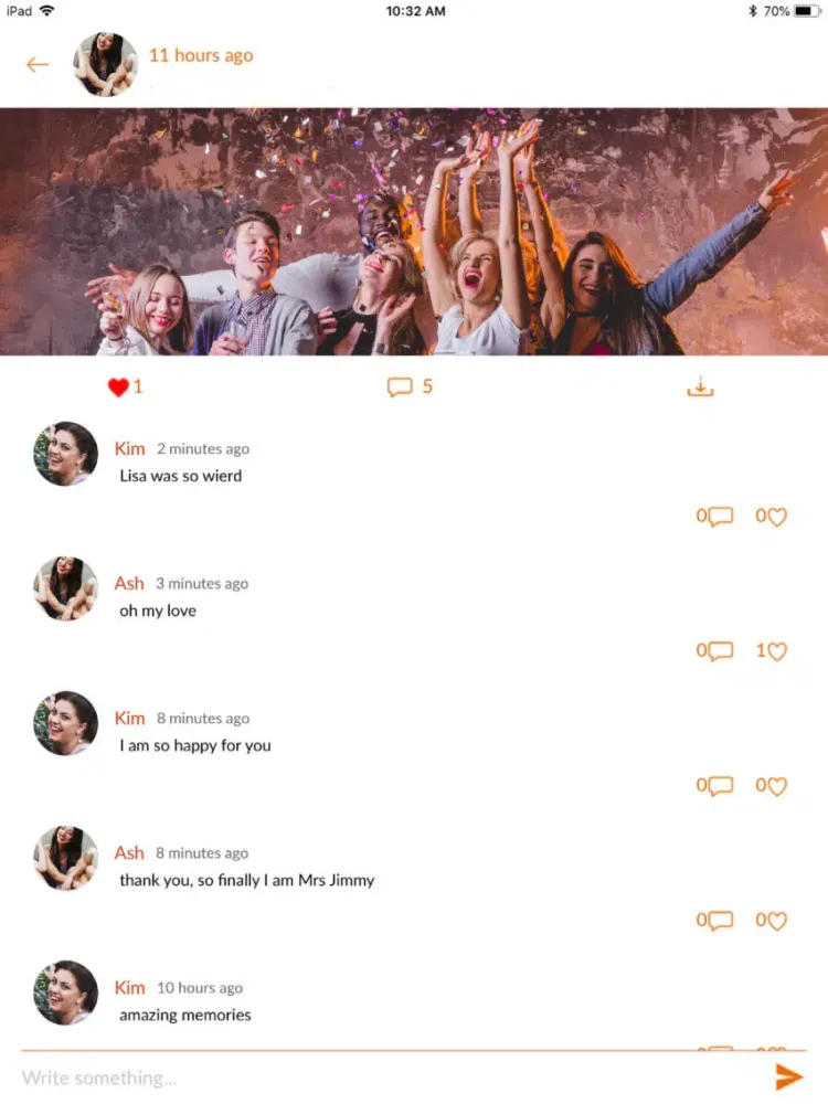 Capturas de pantalla de Groupie Photo & Album Sharing iPad 
