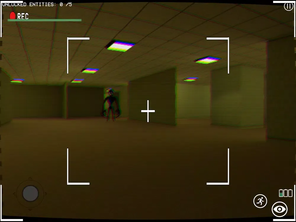 Скриншоты Into The Backrooms iPad 