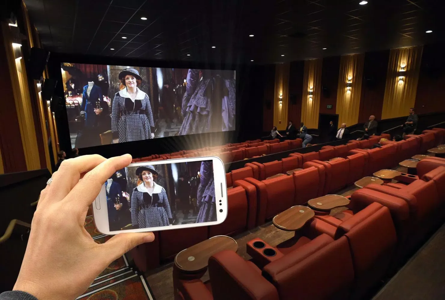 صور HD Video projector Prank