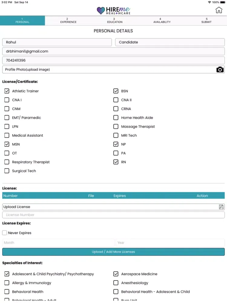 Tangkapan layar HireMe Healthcare App iPad 