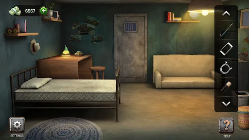 100 Doors - Escape from Prison Screenshots