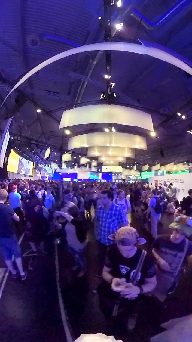 Screenshot di press360 VR trip at gamescom - Virtual Reality 360
