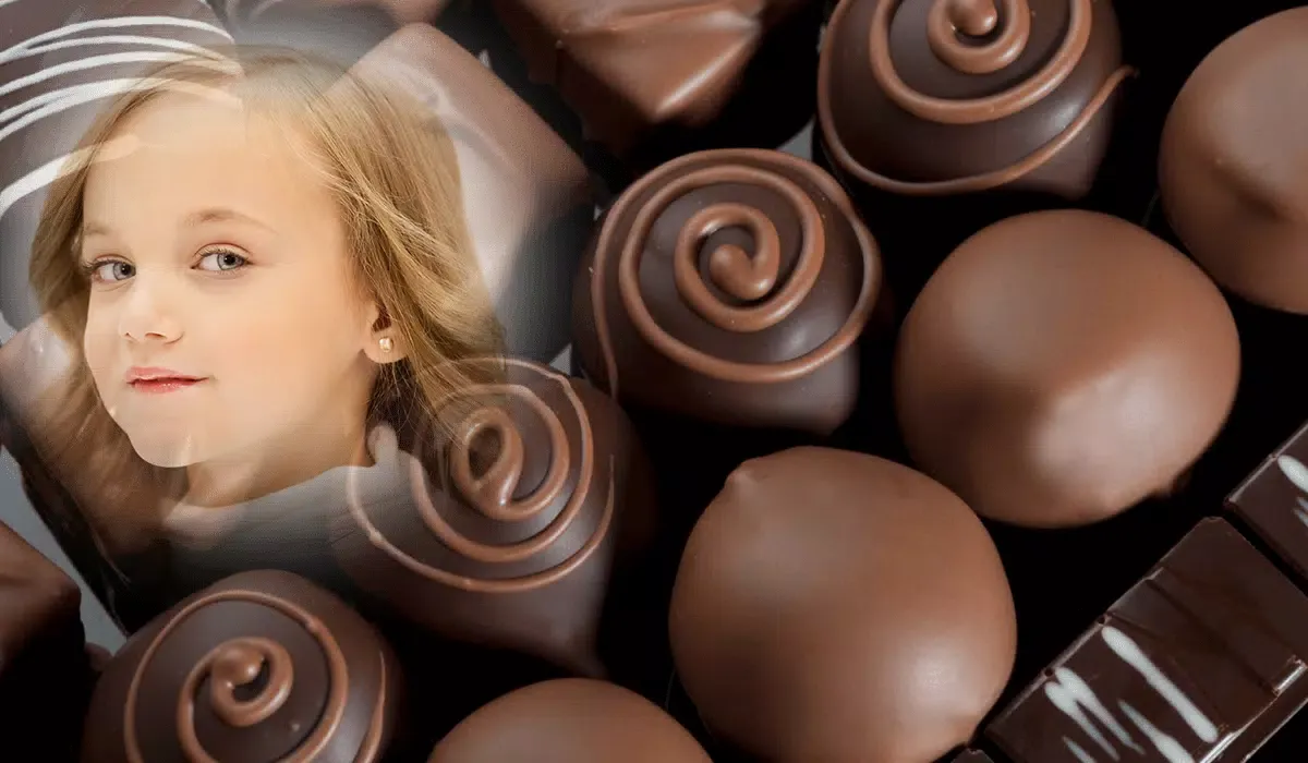 Chocolate Day Photo Frame Screenshots