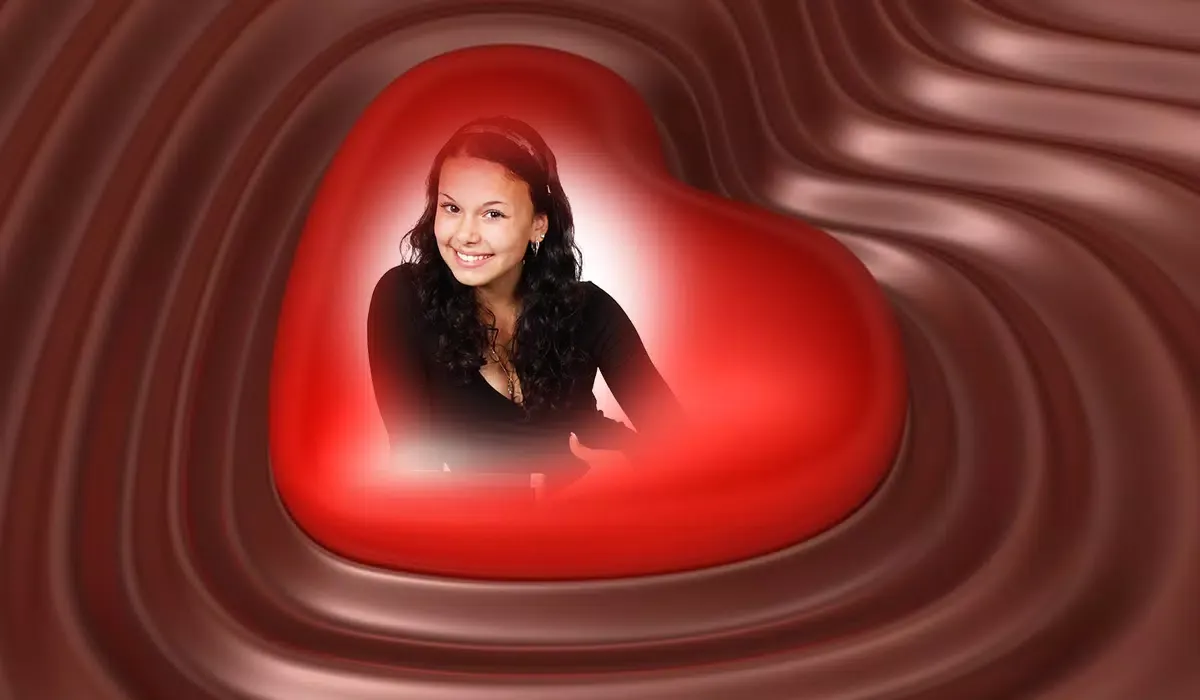 Chocolate Day Photo Frame Screenshots