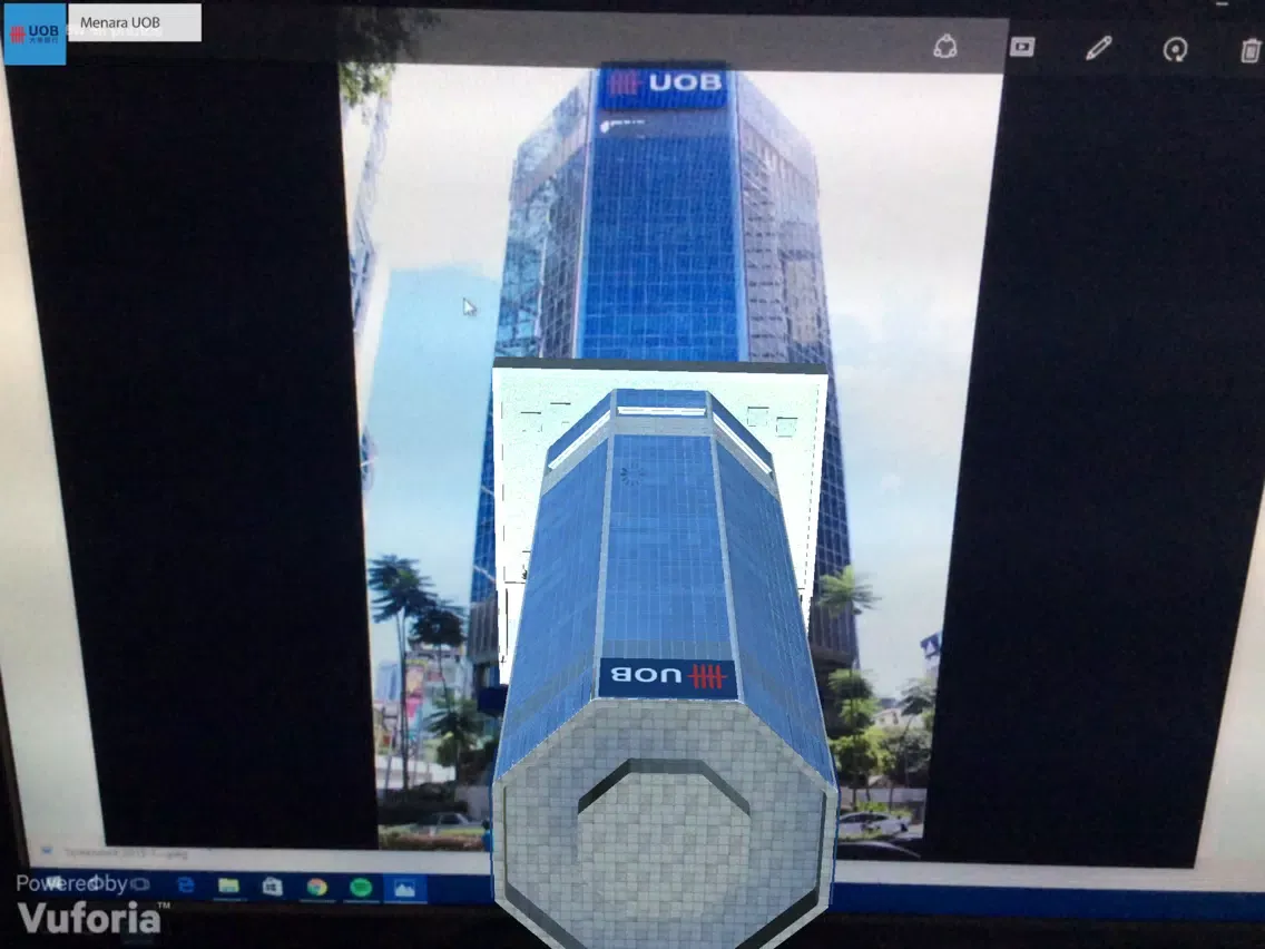 Tangkapan skrin KLCC AR iPad 