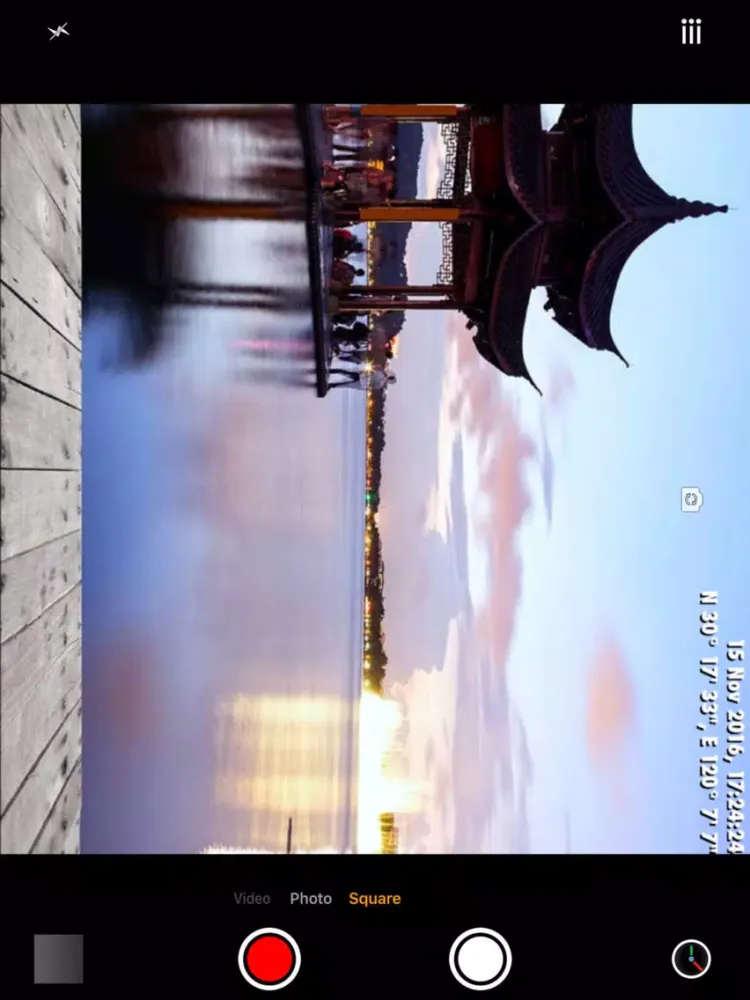 Tangkapan skrin Timestamp Camera HD with GPS Address Location iPad 
