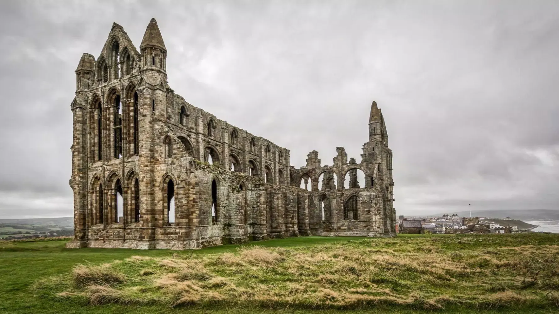 صور Gothic jigsaw puzzle games