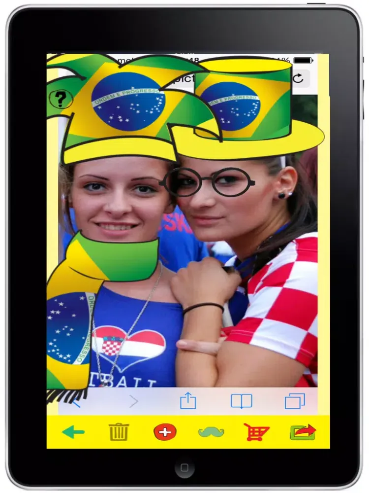 Soccer Photo Booth - IG Photo Editor Booth, Funny Face Maker for the world Soccer Showdown Football Cup iPad 应用截图