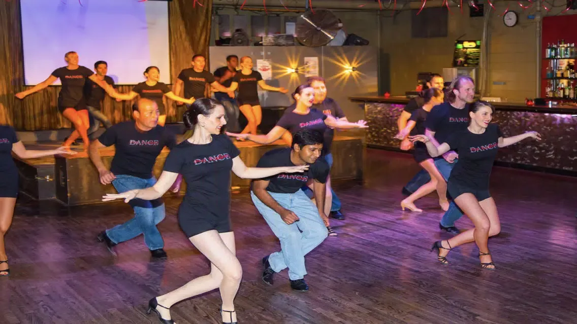 صور Strictly Salsa