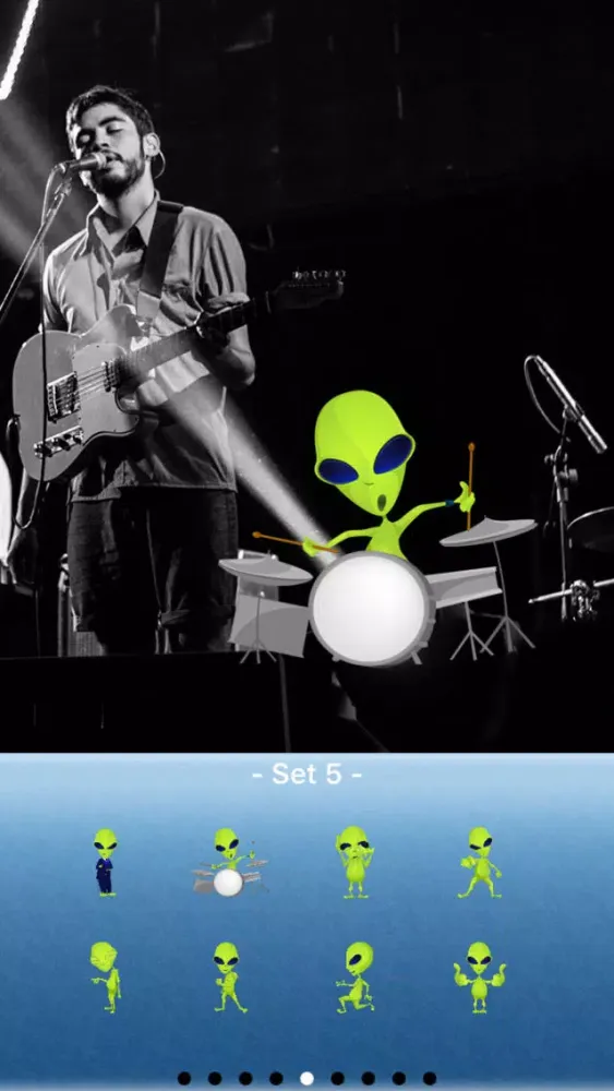 Alien Emojis Screenshots