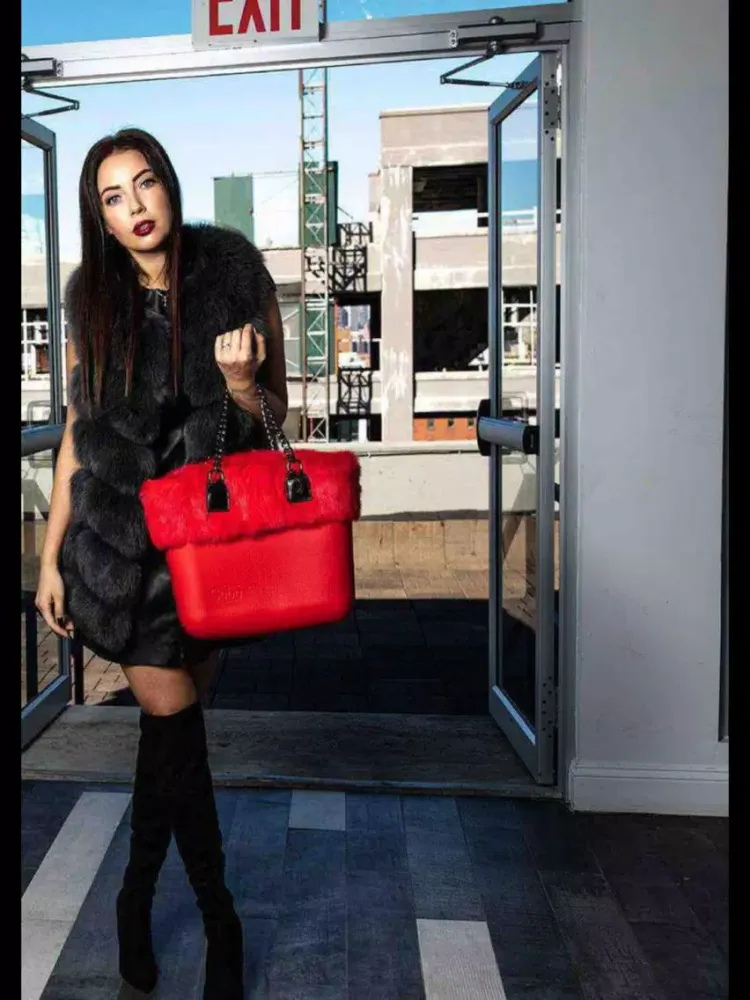 Belle Femme Magazine iPad 应用截图