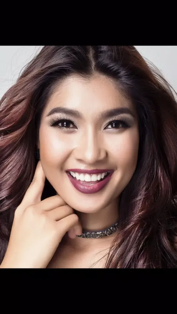 Ảnh chụp màn hình của Ladies Magazine Cambodia