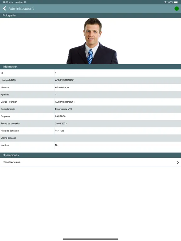 Tangkapan layar Administrador Sistemas iPad 