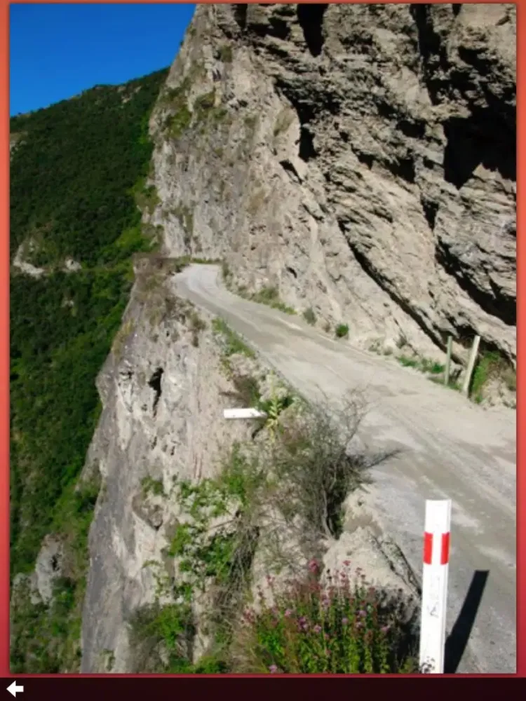 Most Dangerous Roads in the World Guide + iPad  Screenshots