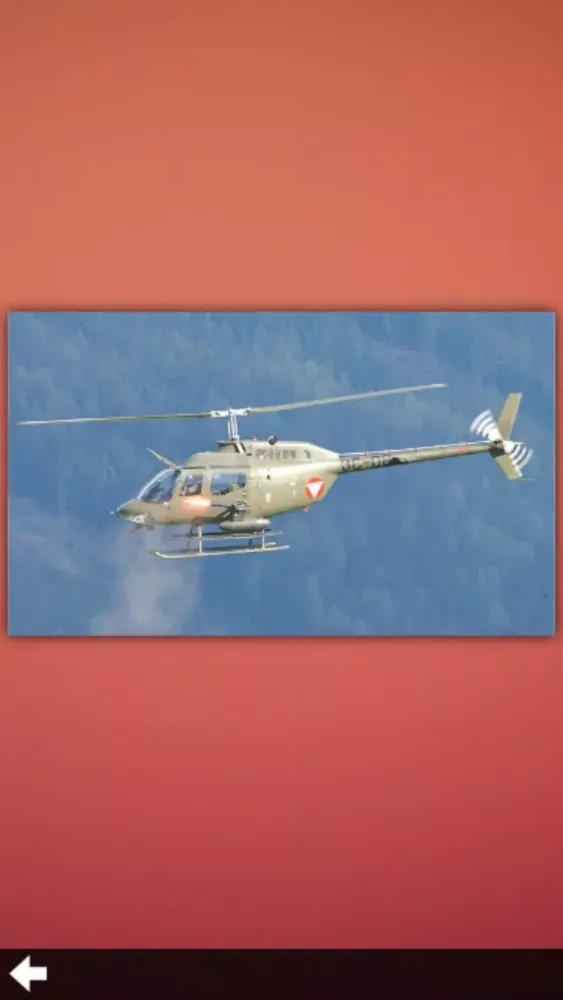 Capturas de pantalla de Military Helicopters Guide +