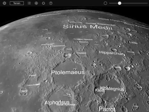 صور Moon Globe iPad 