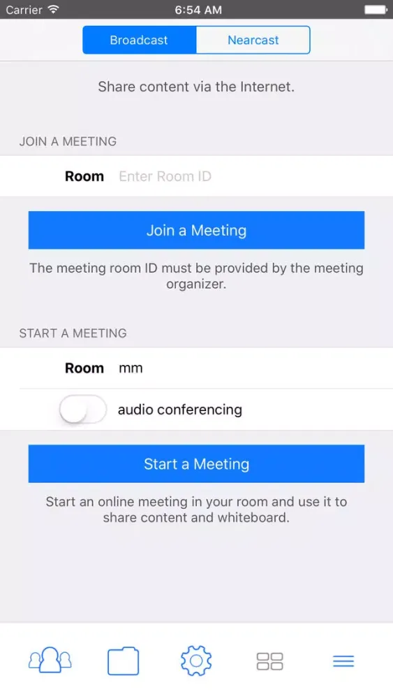 Zrzuty ekranu MightyMeeting Slides and Board