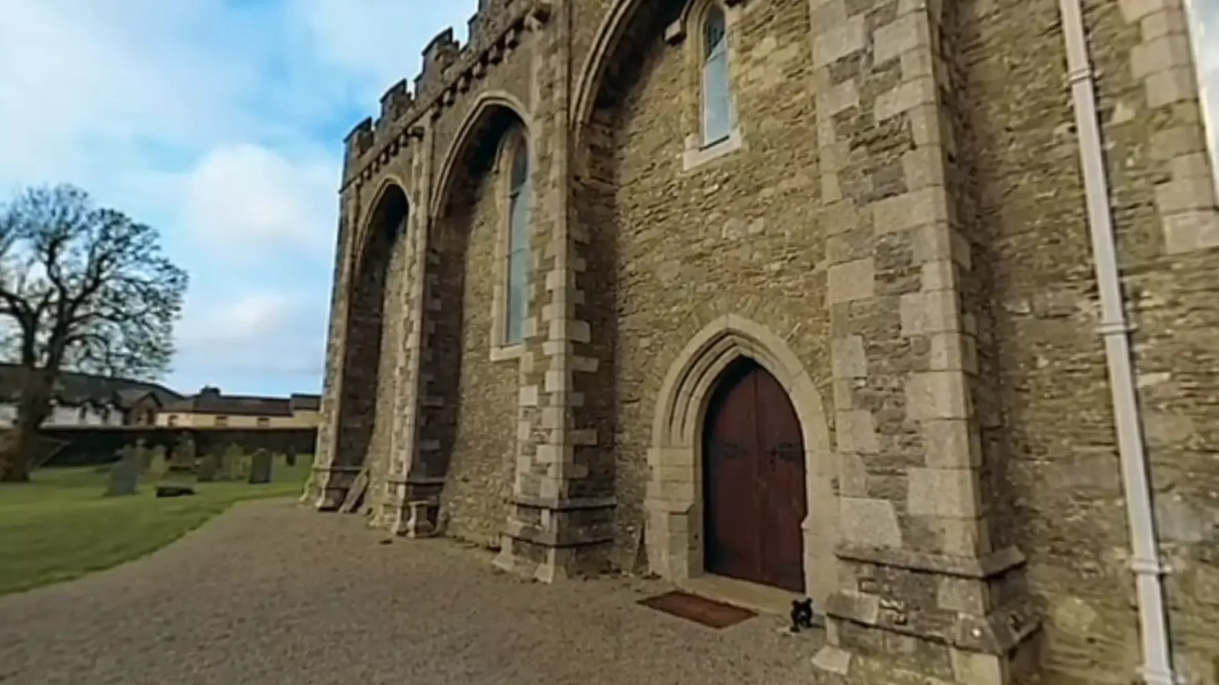 Tangkapan layar VR Ireland Church Tour