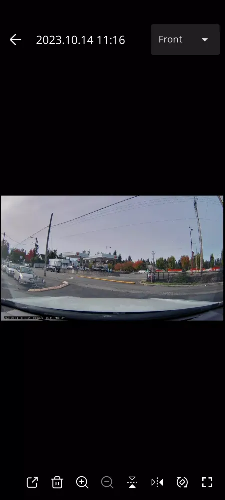Momento Dash Cam Viewer Ekran Görüntüleri