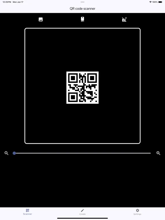 Tangkapan layar QRScan: AI Custom QR Generator iPad 