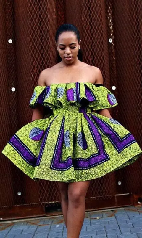 Tangkapan skrin Classic Ankara Short Gowns