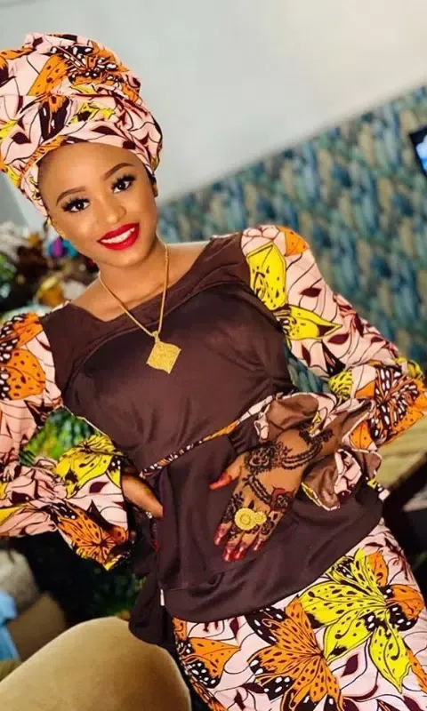 Hausa Skirt and Blouse Styles Screenshots