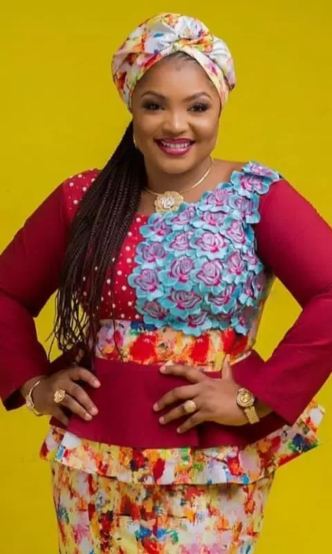 Hausa Skirt and Blouse Styles Screenshots