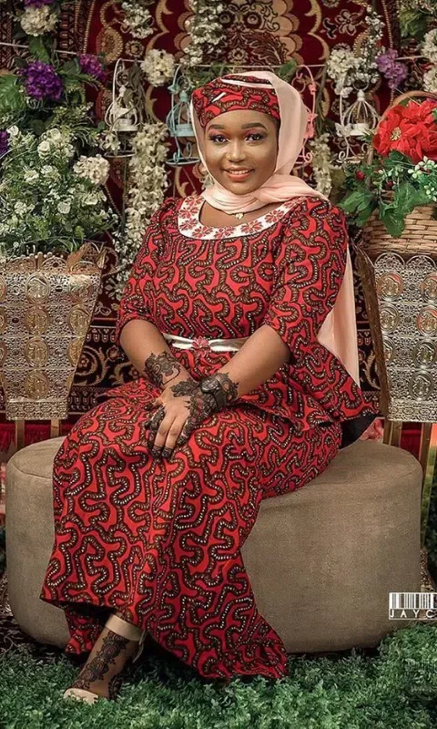 Hausa Skirt and Blouse Styles Screenshots