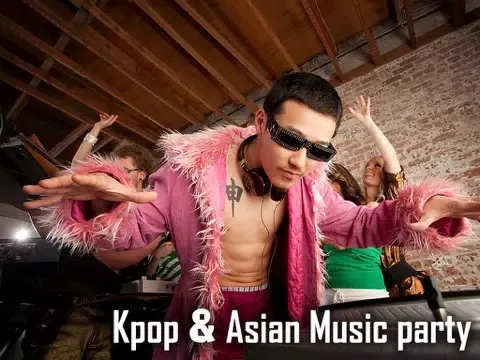 Captures d'écran de Kpop radio & Asian MP3 music hits player - Listen to the best live radio stations from Korea and Asia iPad 