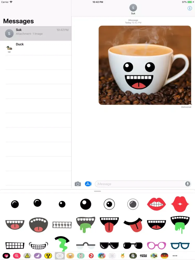 Screenshot di STICKER ONE iPad 
