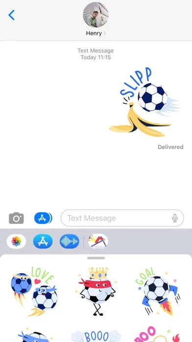 Tangkapan layar playful soccer ball