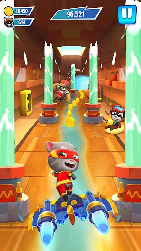 Talking Tom Hero Dash Screenshots