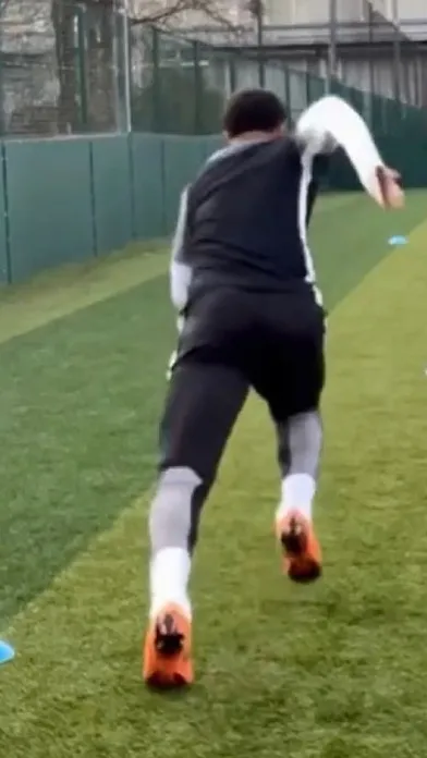 Esin Football Fitness Ekran Görüntüleri