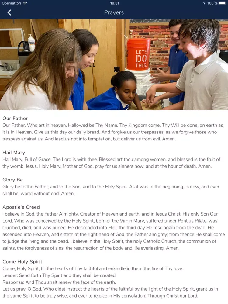 Capturas de pantalla de St. Ignatius School - Portland iPad 