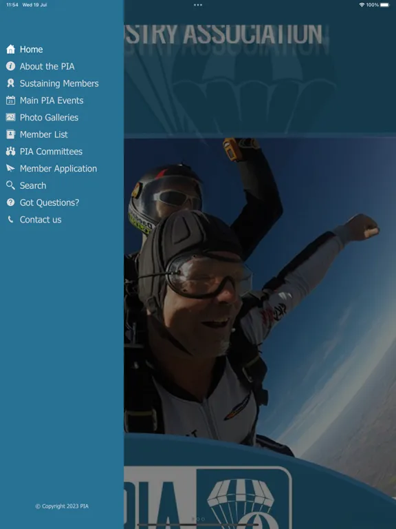 Capturas de pantalla de Parachute Industry Association iPad 