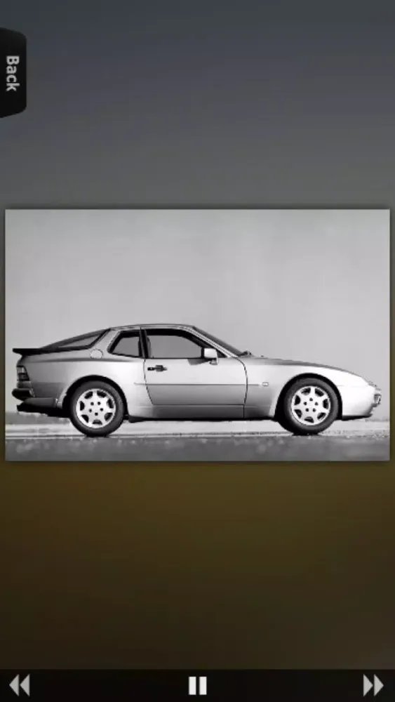 Tangkapan skrin Porsche Showroom