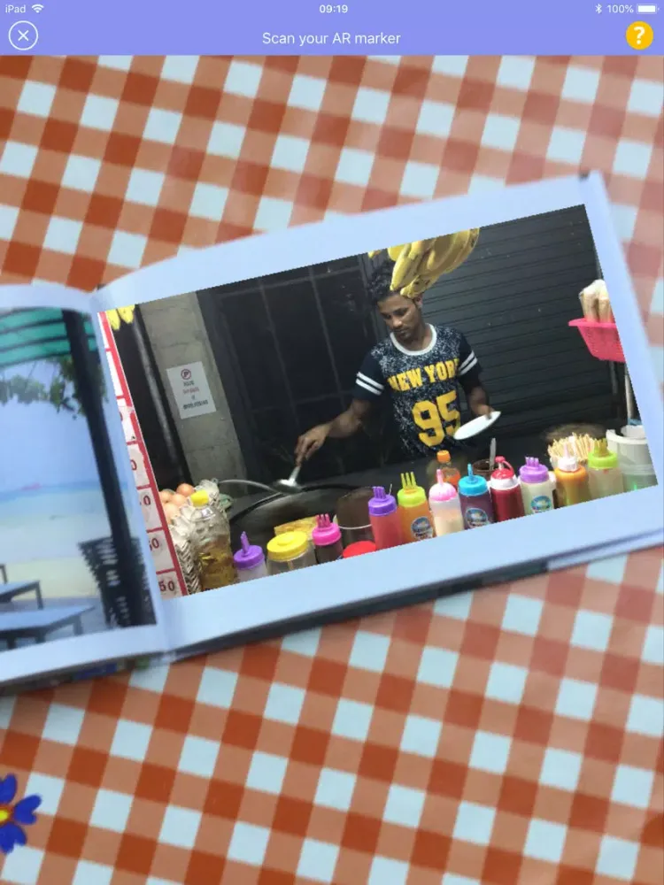 ภาพหน้าจอของ HyperAlbum iPad 