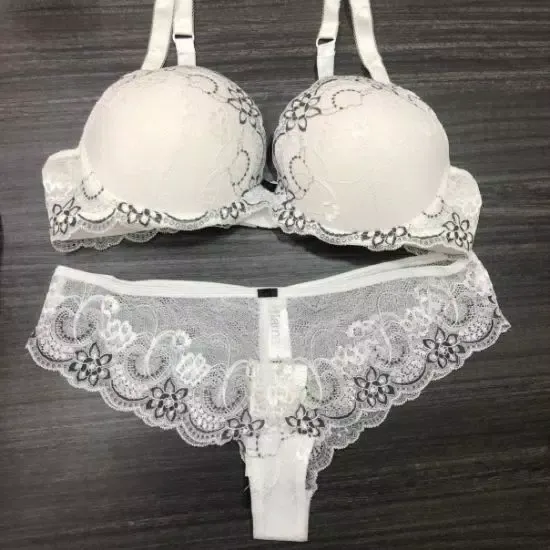 Capturas de pantalla de Elegant Women’s Underwear