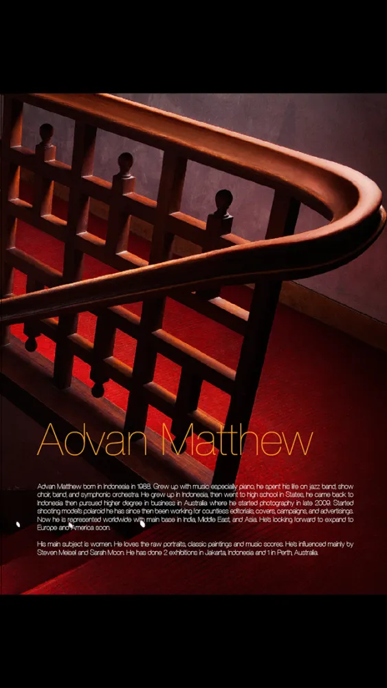 Screenshot di Flawless Magazine: International fashion magazine promoting creative artists in the industry