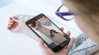 Ảnh chụp màn hình của Your Live Tattoos