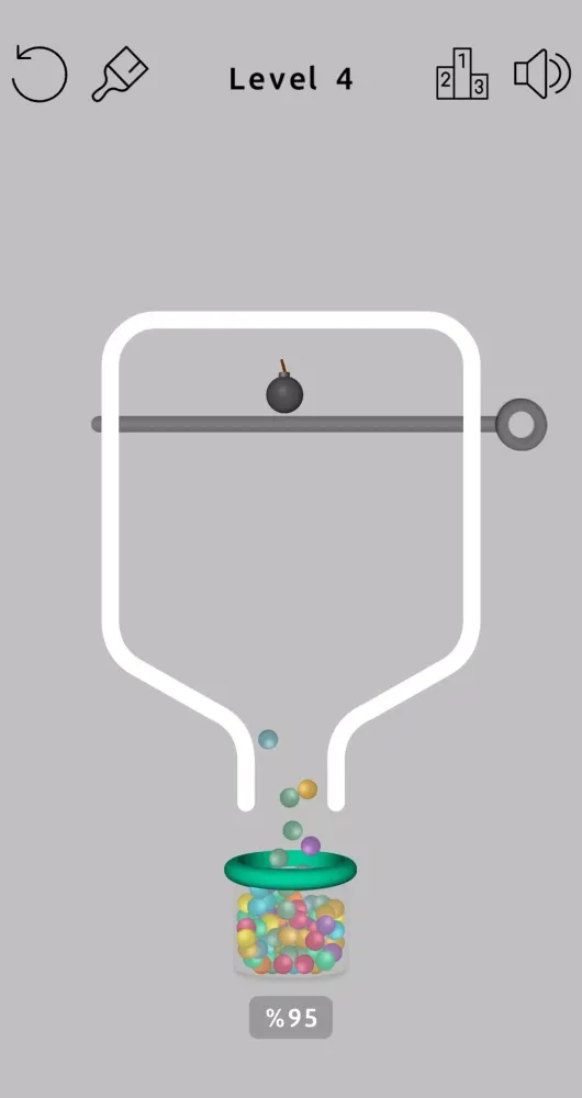 ภาพหน้าจอของ Balls in Cup game
