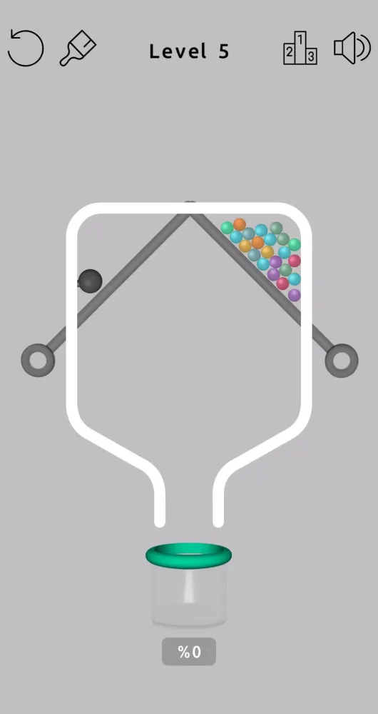 ภาพหน้าจอของ Balls in Cup game