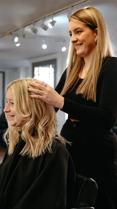 Redz Hairstylists سکرین شاٹس