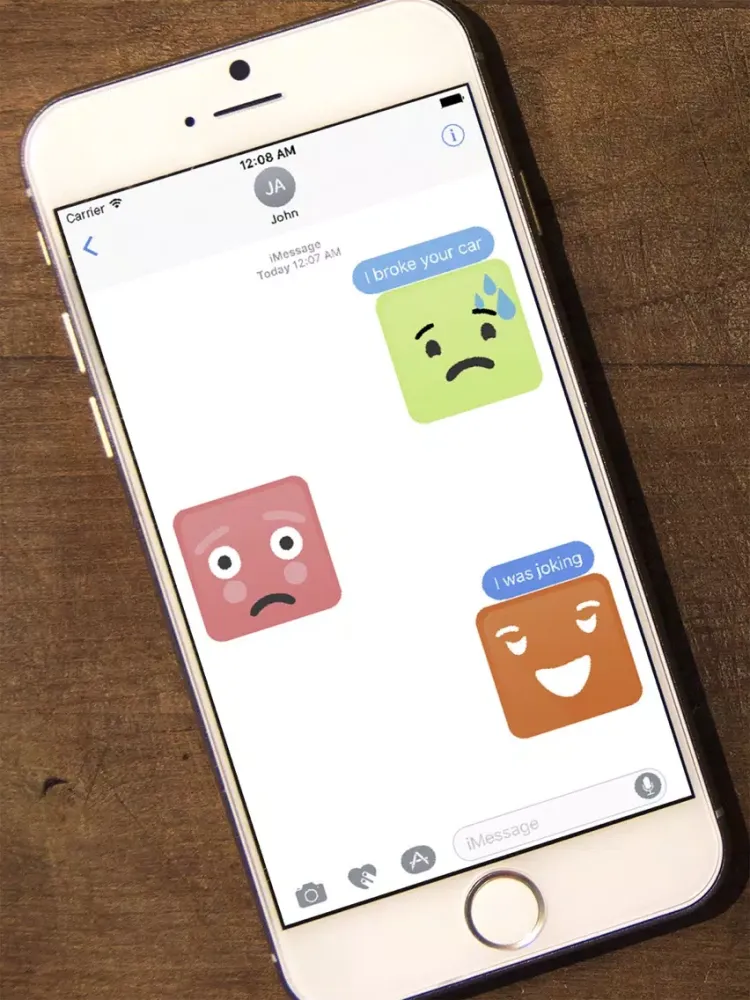 Ảnh chụp màn hình của Smile Me Sticker Pack Part 2 iPad 