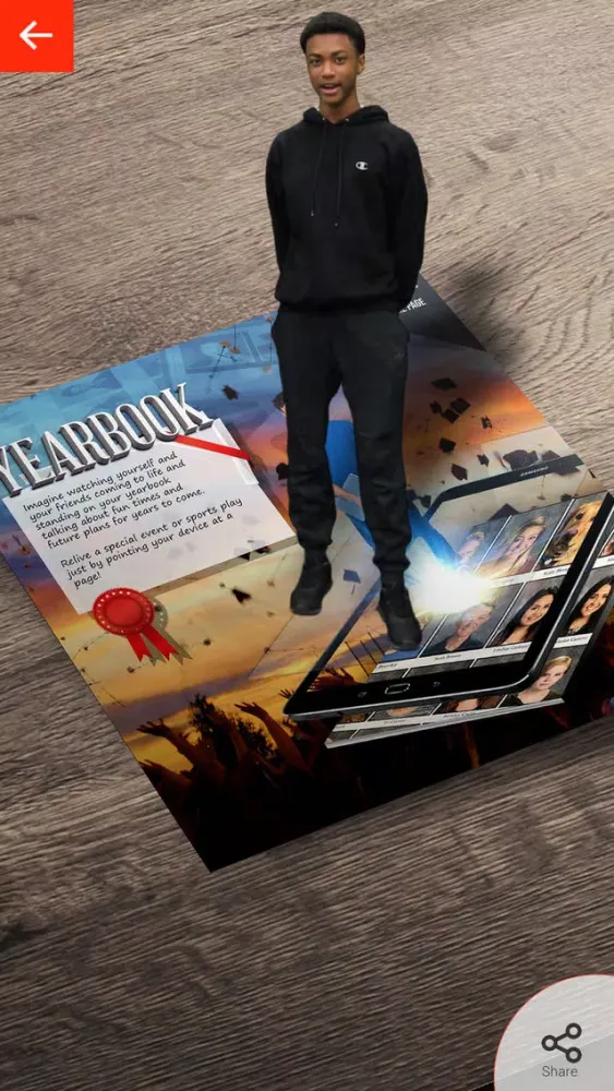 صور Shindig Studio AR Brochure