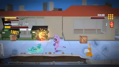 Smiling critters fight battle Screenshots