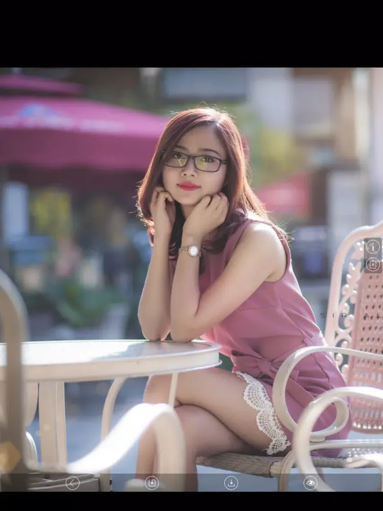 Ảnh chụp màn hình của WallGirl - Hot Girl Pics iPad 