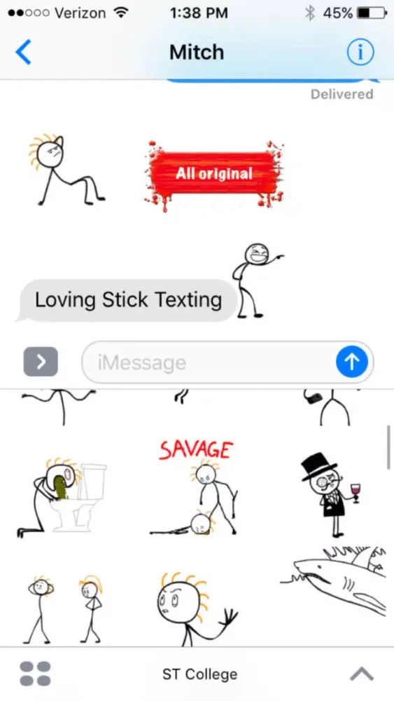 Screenshot di Stick Texting College Series Stickers for iMessage